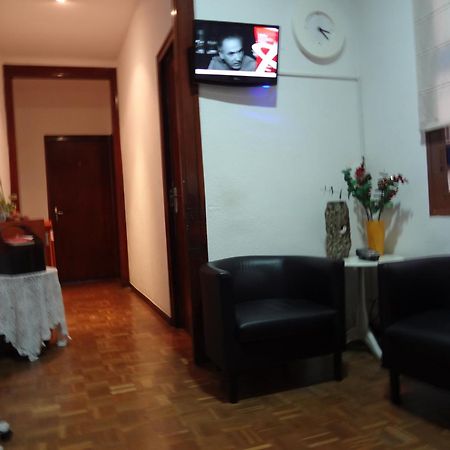 Hostal Lima Barcelona Ngoại thất bức ảnh